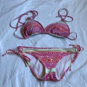 American Eagle Outfitters 2 piece bathing suit Size small bottom and medium top